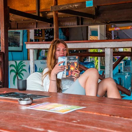 Bodega Koh Pha Ngan Pool Hostel Baan Tai Buitenkant foto