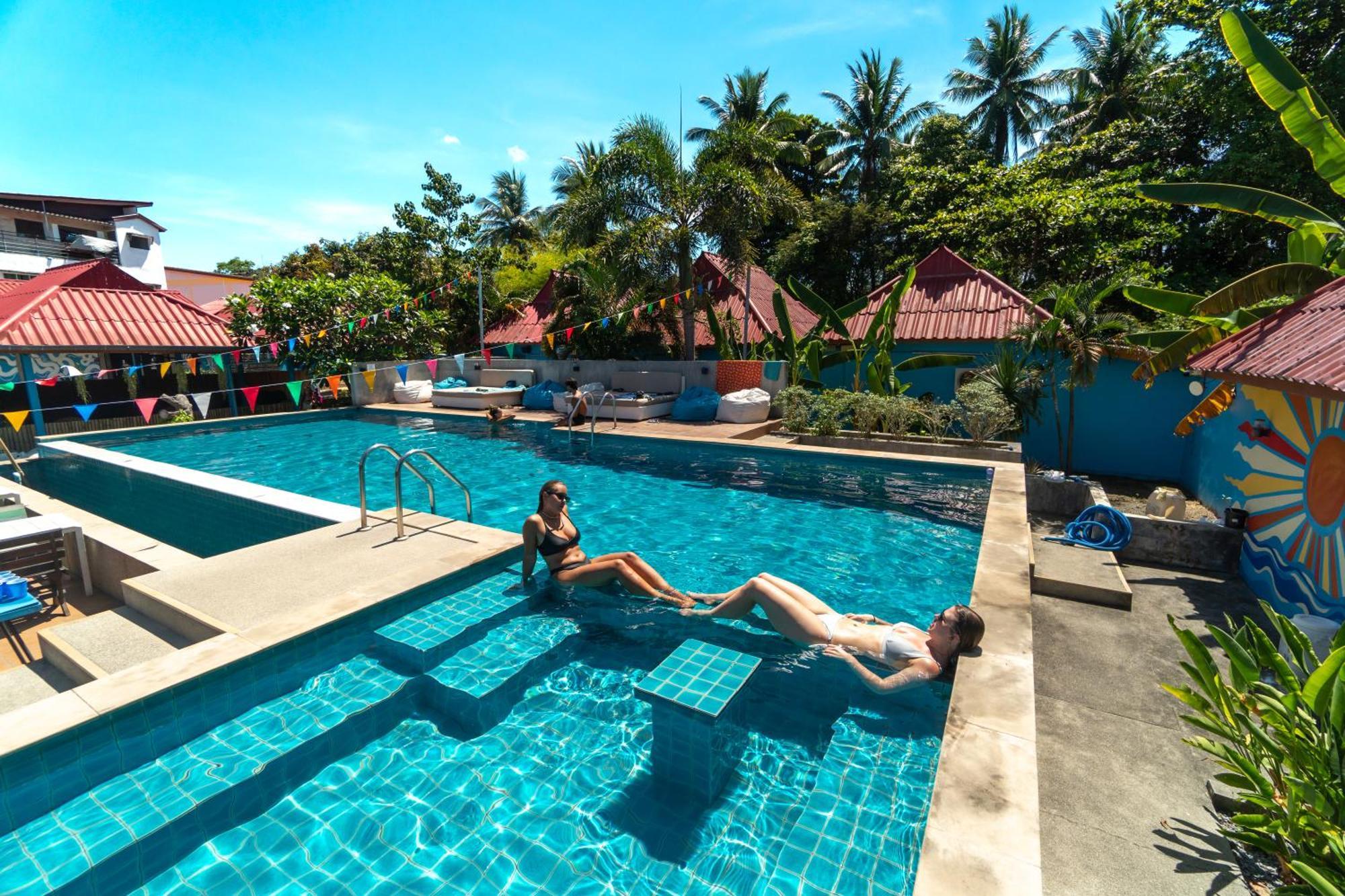 Bodega Koh Pha Ngan Pool Hostel Baan Tai Buitenkant foto